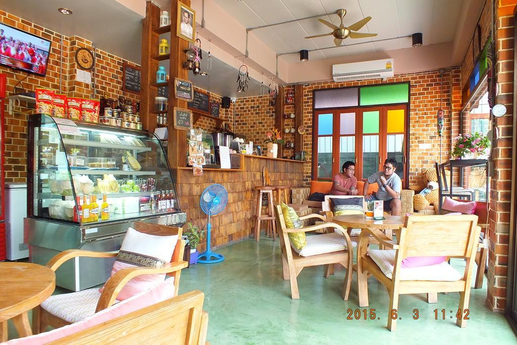 Medio De Pai Hotel Ngoại thất bức ảnh