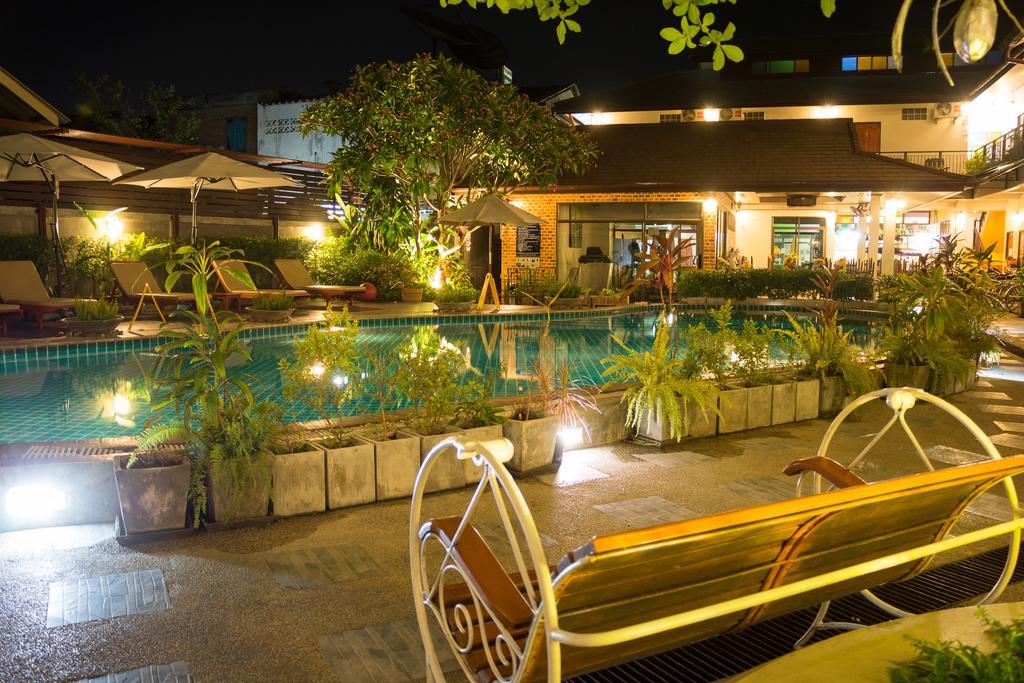 Medio De Pai Hotel Ngoại thất bức ảnh