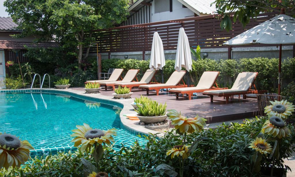 Medio De Pai Hotel Ngoại thất bức ảnh