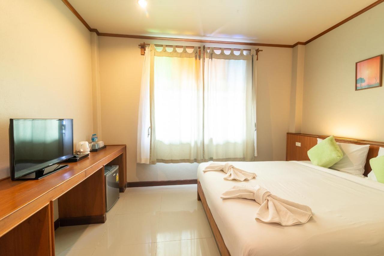 Medio De Pai Hotel Ngoại thất bức ảnh