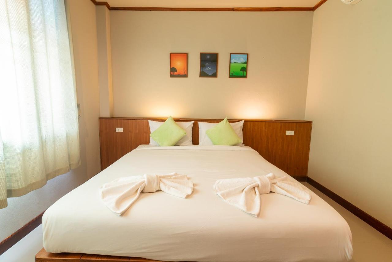 Medio De Pai Hotel Ngoại thất bức ảnh
