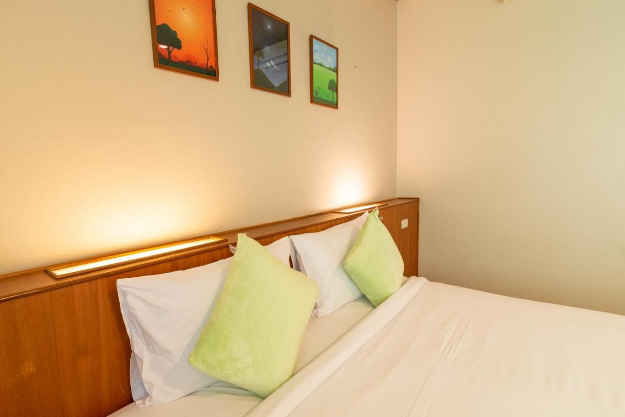 Medio De Pai Hotel Ngoại thất bức ảnh