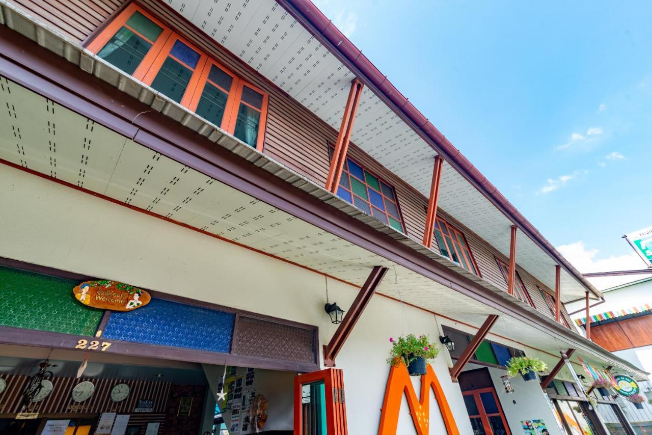 Medio De Pai Hotel Ngoại thất bức ảnh