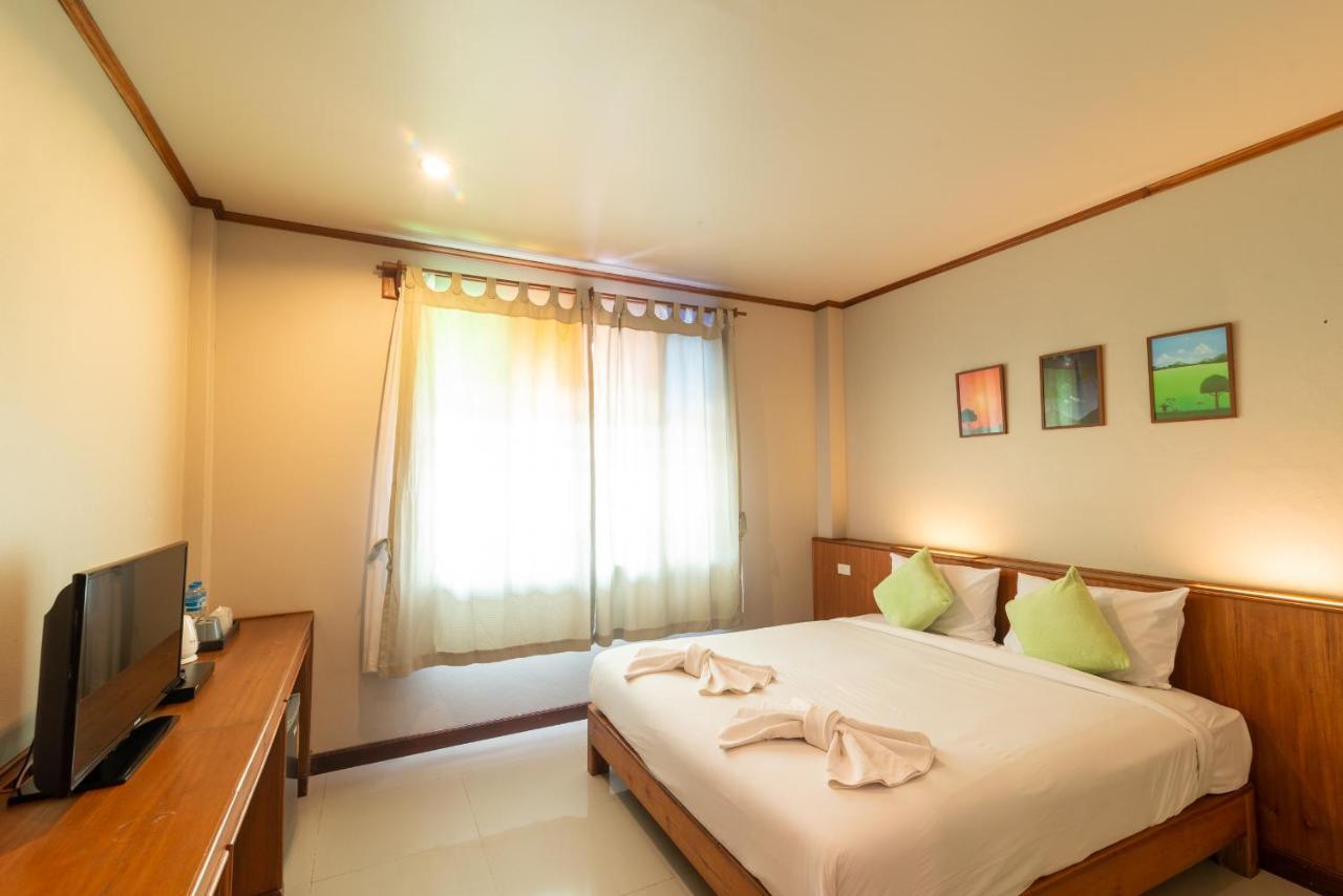 Medio De Pai Hotel Ngoại thất bức ảnh
